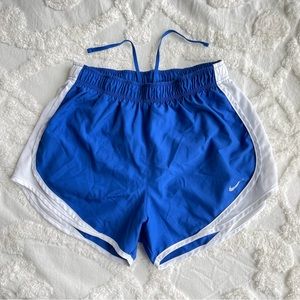 Nike Tempo Shorts | Small